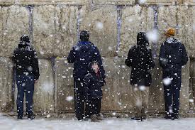 snow by the kotel